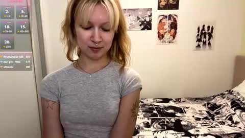Sarah online show from June 27, 7:19 pm