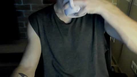 yo online show from November 23, 8:19 pm