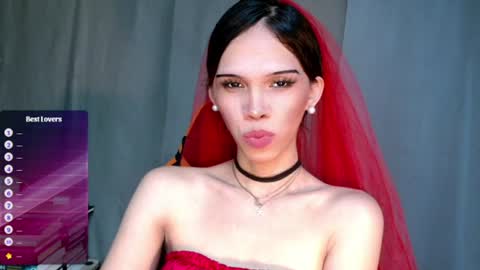 Snapshot of idontgive_afuck chatting on June 25, 7:24 am Lana But you can spell it backwards online show from June 25, 7:24 am