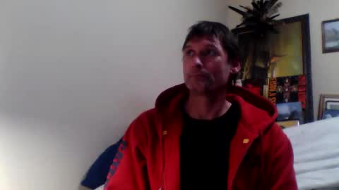Snapshot of ifoundthegspot chatting on April 3, 5:49 am Darthmark420 online show from April 3, 5:49 am