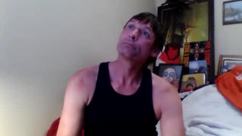 Snapshot of ifoundthegspot chatting on April 5, 10:45 am Darthmark420 online show from April 5, 10:45 am