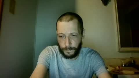 iggy617 online show from June 12, 5:06 am