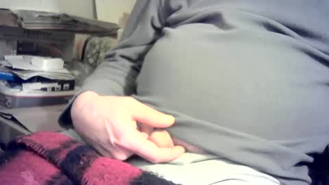 ignoredlittlestloser online show from December 3, 9:00 am