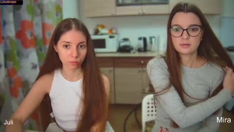 Julia and Mira online show from December 3, 12:59 pm