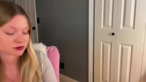 cassie online show from January 17, 10:35 pm