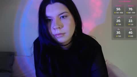 Vella online show from October 26, 8:04 pm