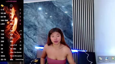 Snapshot of iisalombardi chatting on October 1, 2:28 am iisalombardi online show from October 1, 2:28 am