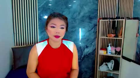 Snapshot of iisalombardi chatting on November 11, 3:50 am iisalombardi online show from November 11, 3:50 am