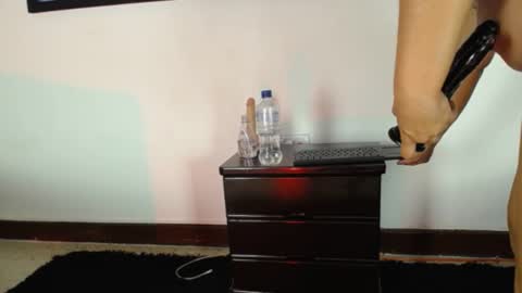  Livana  online show from December 25, 5:37 pm