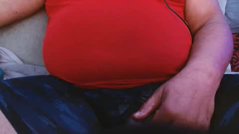 Snapshot of ijerkforuu456 chatting on March 28, 10:37 am ijerkforuu456 online show from March 28, 10:37 am