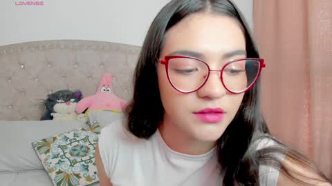 Maria online show from February 4, 2:21 pm