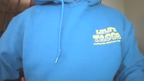 Snapshot of il_undercover chatting on December 6, 11:44 am il_undercover online show from December 6, 11:44 am