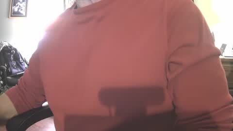 Snapshot of il_undercover chatting on December 27, 11:39 am il_undercover online show from December 27, 11:39 am