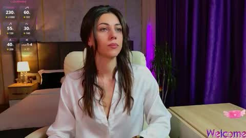 ILARIA online show from December 16, 3:28 pm