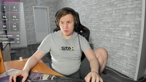 iliaskris online show from February 9, 1:44 am