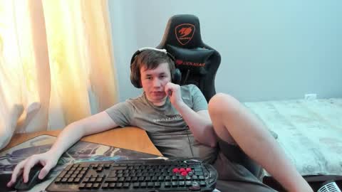 iliaskris online show from February 15, 7:51 am