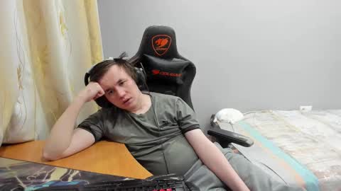 iliaskris online show from February 25, 5:55 pm