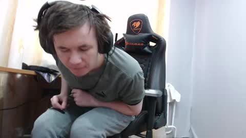 Snapshot of iliaskrisloveee chatting on February 24, 4:32 am lord online show from February 24, 4:32 am