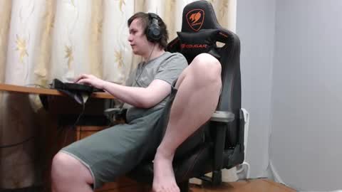 Snapshot of iliaskrisloveee chatting on March 3, 10:48 pm lord online show from March 3, 10:48 pm