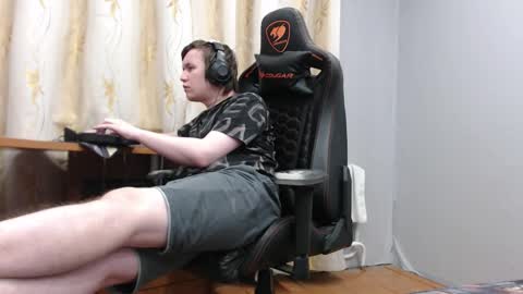 Snapshot of iliaskrisloveee chatting on March 15, 9:21 pm lord online show from March 15, 9:21 pm