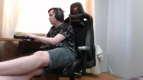 Snapshot of iliaskrisloveee chatting on March 16, 12:31 pm lord online show from March 16, 12:31 pm