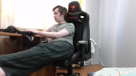 Snapshot of iliaskrisloveee chatting on March 24, 4:06 am lord online show from March 24, 4:06 am