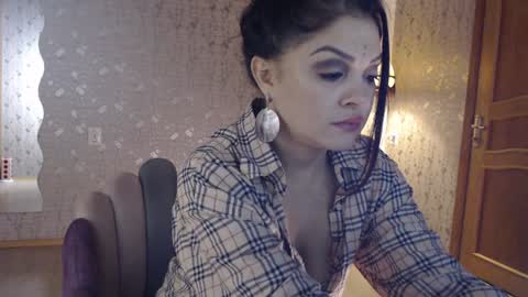 Snapshot of iliveinparadise chatting on January 30, 7:04 pm Adelia online show from January 30, 7:04 pm
