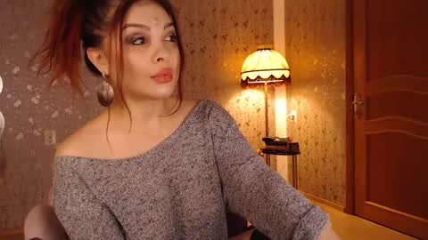 Snapshot of iliveinparadise chatting on February 23, 4:02 pm Adelia online show from February 23, 4:02 pm