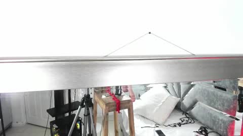 Snapshot of iliy_ chatting on November 5, 11:21 am ILY online show from November 5, 11:21 am