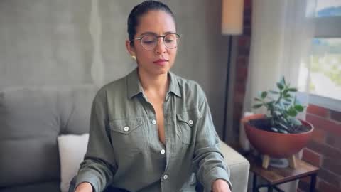 Kloe online show from October 14, 7:58 pm