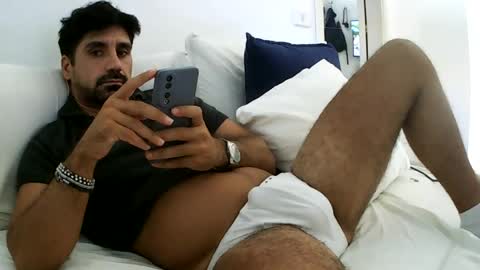 Snapshot of ilmangj90 chatting on July 21, 3:25 pm ilmangj90 online show from July 21, 3:25 pm