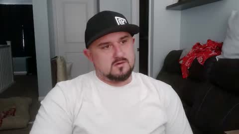 Letsgogetit online show from February 12, 5:19 pm