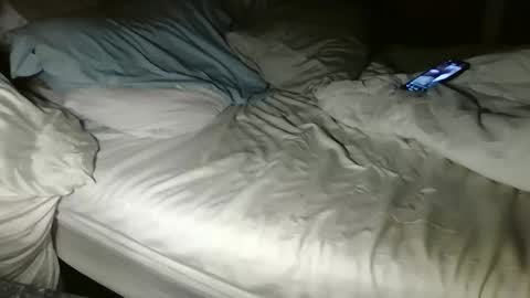 ilovetoshowoffagain online show from November 26, 8:04 am