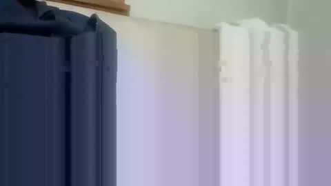 Snapshot of iloveyourabuse chatting on February 3, 3:15 am iloveyourabuse online show from February 3, 3:15 am