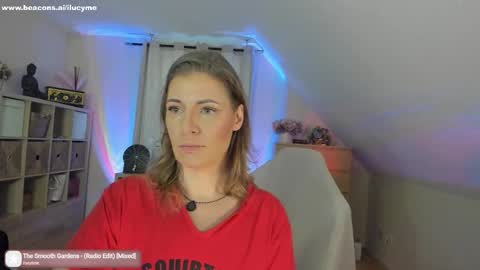 Snapshot of ilucyme chatting on October 2, 3:08 pm ilucyme online show from October 2, 3:08 pm