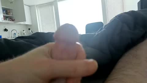 iluvyourbootay online show from September 9, 5:45 pm