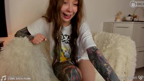 Li online show from December 20, 1:02 am