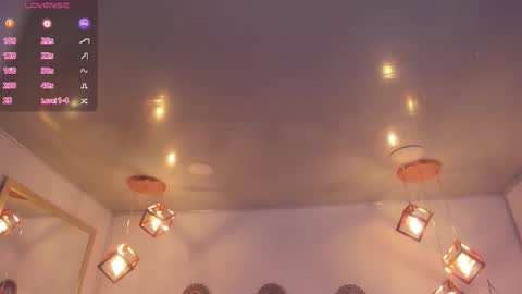 Ange online show from November 9, 2:04 pm