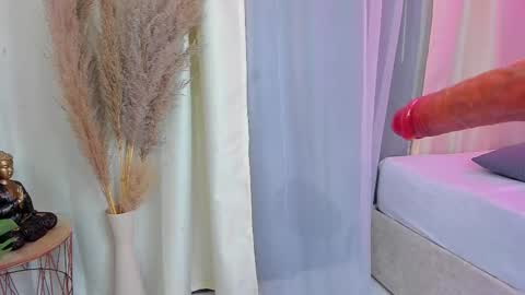 Snapshot of im__hanna chatting on November 28, 8:00 pm hanna online show from November 28, 8:00 pm