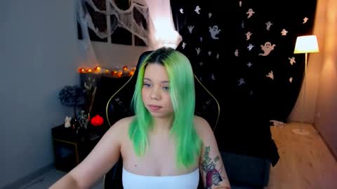 Roxy online show from October 23, 7:12 pm