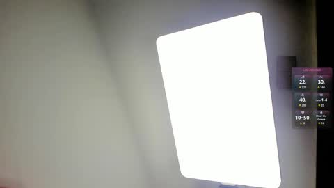 Snapshot of im_alejandra_ chatting on April 18, 4:16 am Aleja online show from April 18, 4:16 am