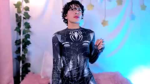 Snapshot of im_alejo chatting on June 27, 3:22 am Alejo independent model online show from June 27, 3:22 am