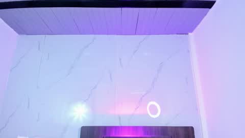 Snapshot of im_alesa chatting on November 14, 10:58 am im_alesa online show from November 14, 10:58 am