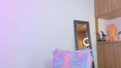 im_anna_ online show from December 4, 9:34 pm