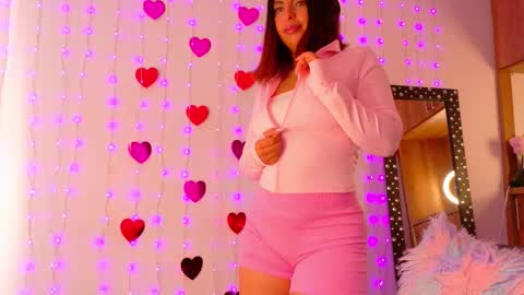 im_anna_ online show from February 20, 5:46 pm