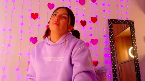 im_anna_ online show from February 21, 9:38 pm