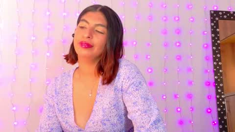 im_anna_ online show from March 14, 7:08 pm