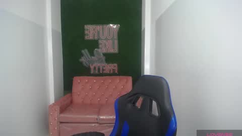 Anny online show from October 4, 12:36 pm