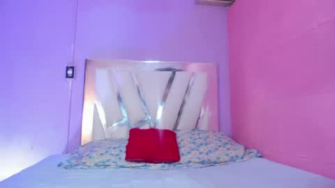 im_brittany_333 online show from June 29, 10:43 pm