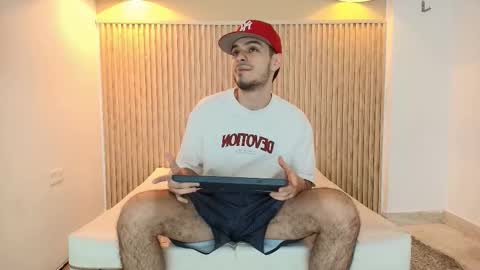 BULL online show from January 8, 12:40 pm